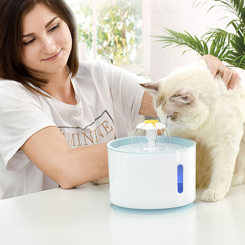 USB Electric Water Feeder - Waive Savy Pets